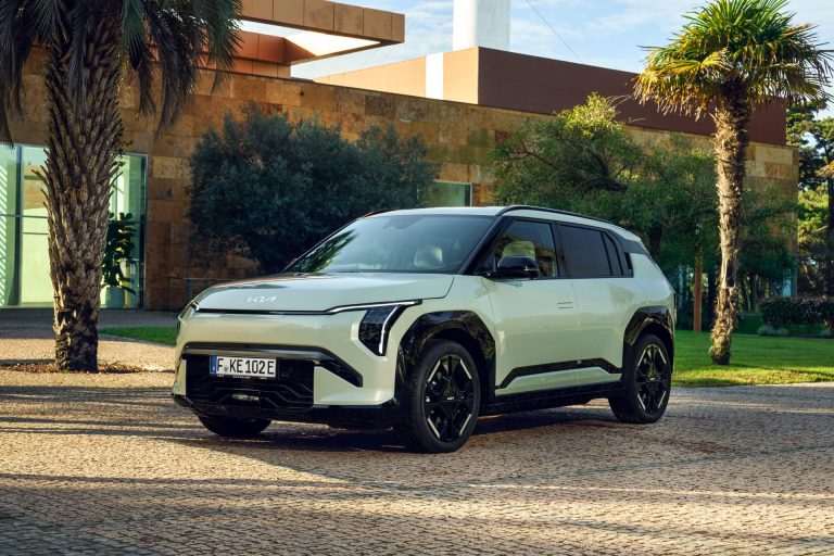Kia EV3 vs Jeep Avenger: qué SUV-B eléctrico compensa más en uso urbano y trayectos cortos Kia EV3 vs Jeep Avenger: qué SUV-B eléctrico compensa más en uso urbano y trayectos cortos