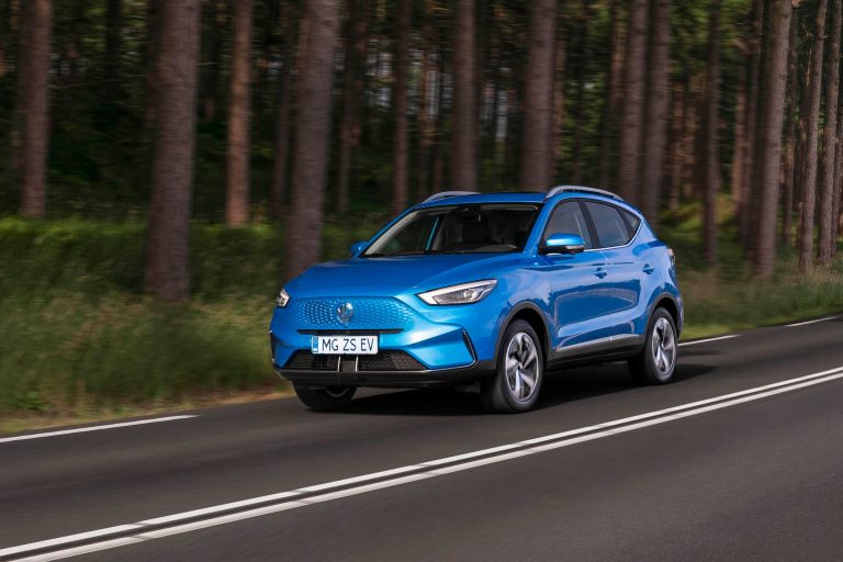 Ranking de SUV eléctricos urbanos con mejor relación autonomía real / precio final tras Moves III en 2026