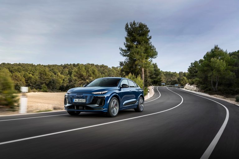 Cómo verificar que el hardware de un SUV premium soportará las próximas funciones inteligentes antes de firmar