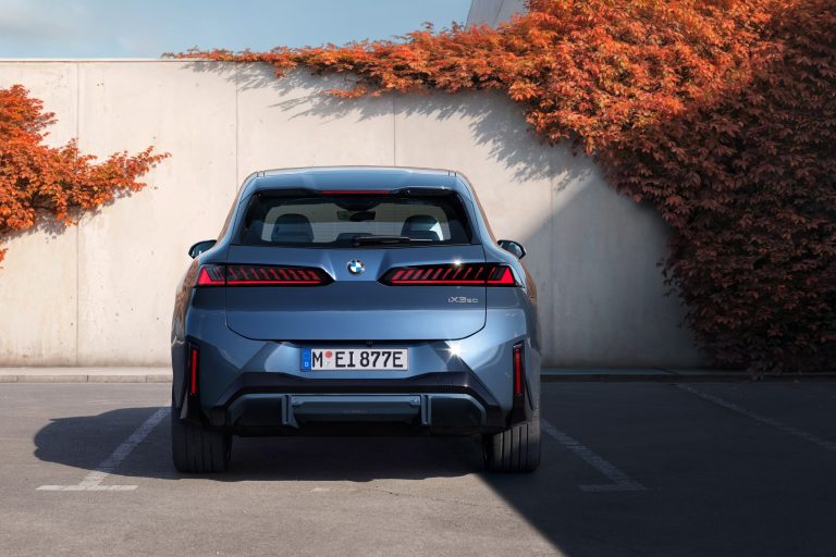 Ranking de SUV premium PHEV con mejor equipamiento tecnológico de serie por debajo de 80.000 € en 2026 Ranking de SUV premium PHEV con mejor equipamiento tecnológico de serie por debajo de 80.000 € en 2026