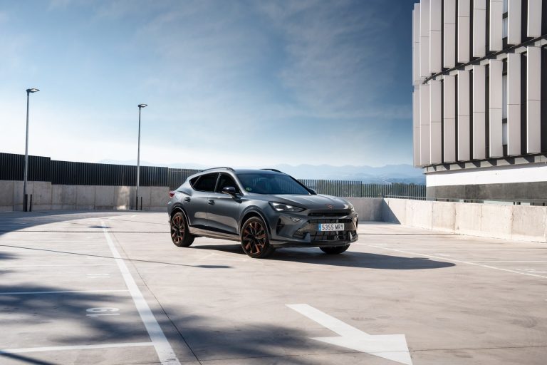 Cómo calcular cuántos años tardas en amortizar el sobrecoste de un compacto PHEV frente a un HEV equivalente Cómo calcular cuántos años tardas en amortizar el sobrecoste de un compacto PHEV frente a un HEV equivalente