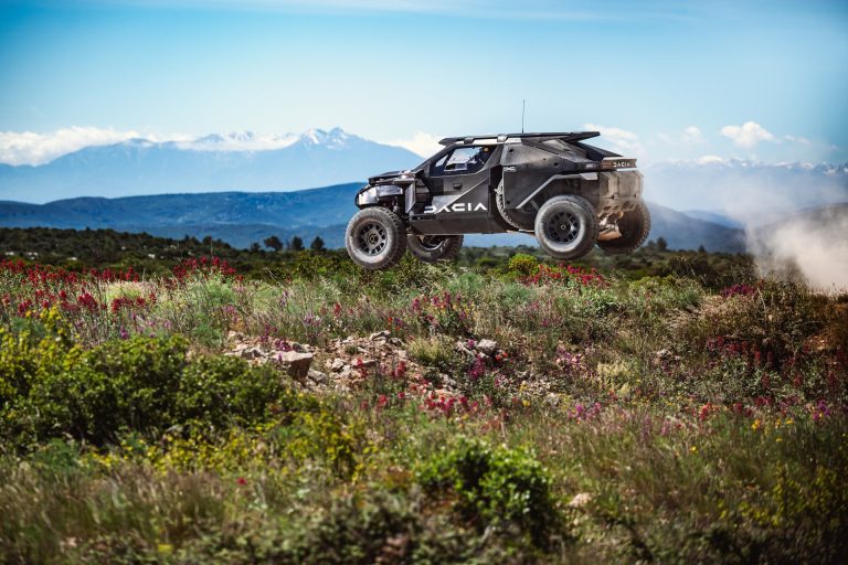 Cómo elegir un SUV por debajo de 30.000 € en 2026 según motorización, etiqueta DGT y kilómetros anuales Cómo elegir un SUV por debajo de 30.000 € en 2026 según motorización, etiqueta DGT y kilómetros anuales