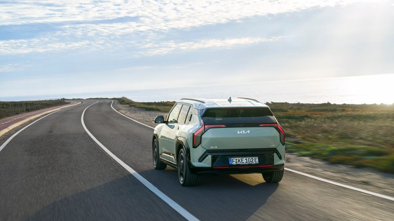 Ranking de compactos eléctricos con carga DC más rápida en 2026: minutos reales de 10 a 80% Ranking de compactos eléctricos con carga DC más rápida en 2026: minutos reales de 10 a 80%