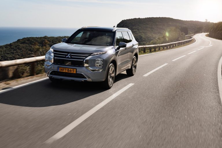 Cómo verificar el rendimiento real de un SUV PHEV cuando la batería llega al mínimo: protocolo de prueba Cómo verificar el rendimiento real de un SUV PHEV cuando la batería llega al mínimo: protocolo de prueba