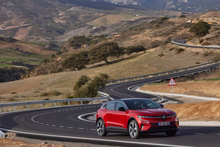 Ranking de compactos eléctricos con mejor precio final tras Plan Auto+ y achatarramiento en 2026 Ranking de compactos eléctricos con mejor precio final tras Plan Auto+ y achatarramiento en 2026