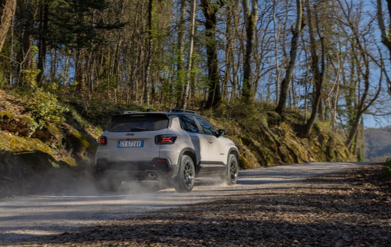 Cómo decidir el tamaño de batería de un SUV eléctrico urbano en 2026: 40, 50 o 60 kWh según tus kilómetros reales Cómo decidir el tamaño de batería de un SUV eléctrico urbano en 2026: 40, 50 o 60 kWh según tus kilómetros rea
