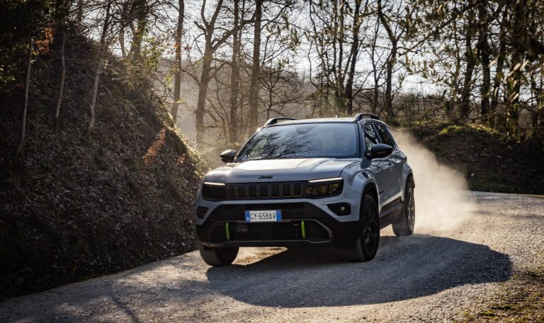 Ranking de SUV-B eléctricos por debajo de 35.000 € con mejor eficiencia real en ciudad en 2026
