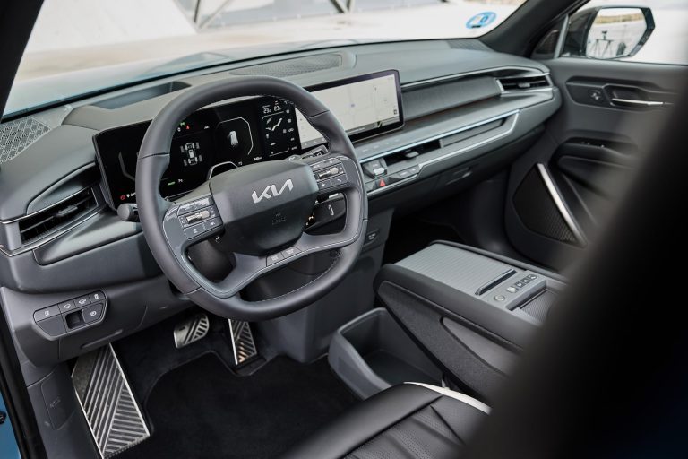 Ranking de SUV-D eléctricos familiares por debajo de 60.000 € con mejor habitabilidad en segunda fila en 2026 Ranking de SUV-D eléctricos familiares por debajo de 60.000 € con mejor habitabilidad en segunda fila en 2026